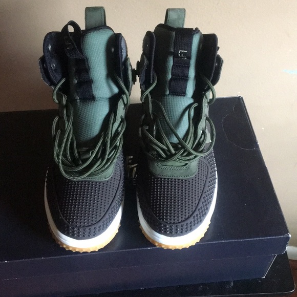 Lunar force 1 duckboot - Picture 2 of 4